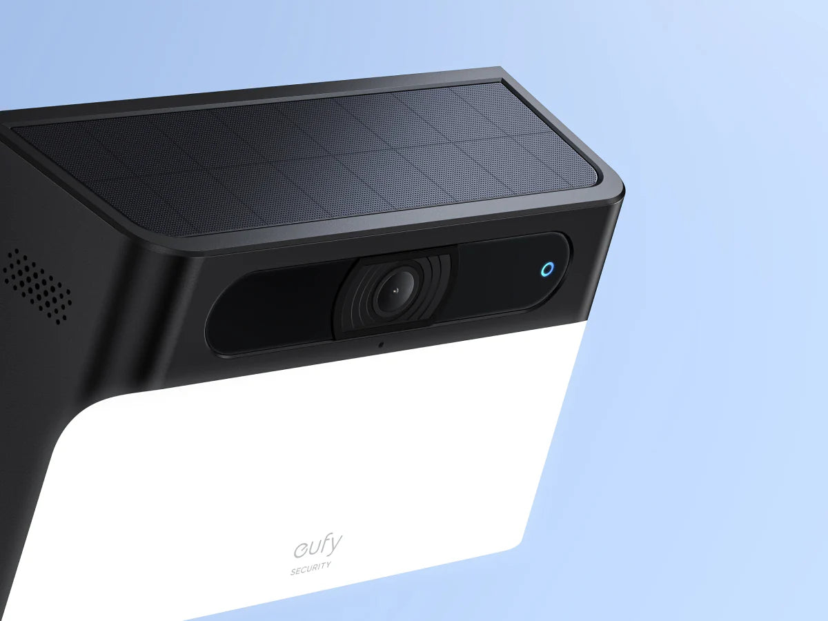 EufyCam Outdoor Solar Wall Light Cam S120